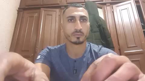 V online show from December 14, 5:18 pm