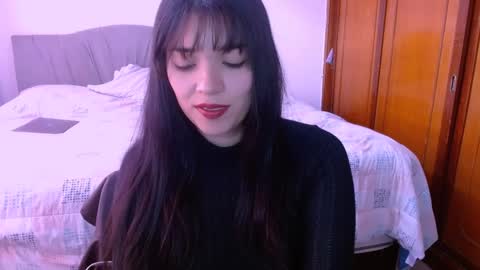 Snapshot of naduu__xx chatting on January 24, 7:28 pm naduu__xx online show from January 24, 7:28 pm