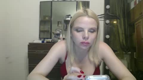 Snapshot of nadyagt chatting on March 27, 6:18 pm nadyagt online show from March 27, 6:18 pm