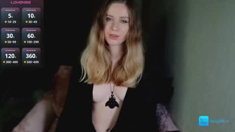 Snapshot of nagainas chatting on March 4, 2:17 am nagainas online show from March 4, 2:17 am