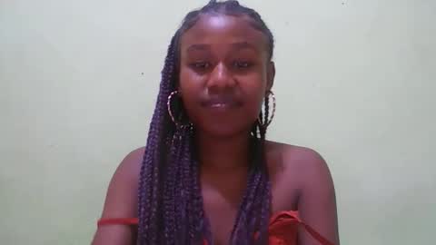 nah296652 online show from May 6, 6:46 pm