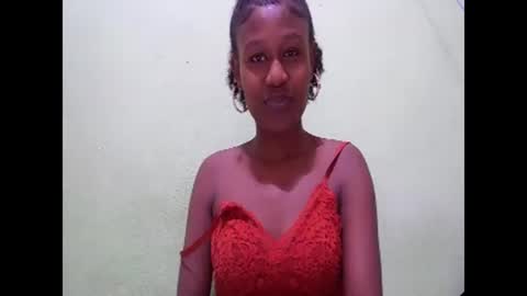 nah296652 online show from May 9, 6:57 pm