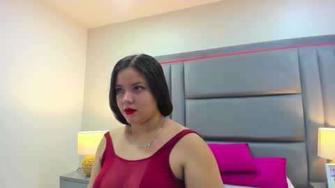 Nahia  online show from November 8, 11:32 am