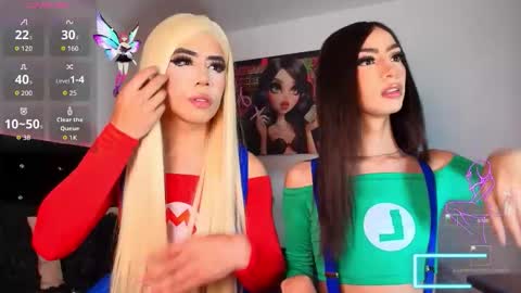 Snapshot of nahiavictoria chatting on October 31, 12:28 pm NahiaVictoria online show from October 31, 12:28 pm