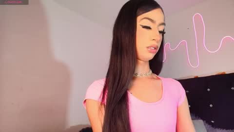 NahiaVictoria  online show from May 8, 7:41 pm
