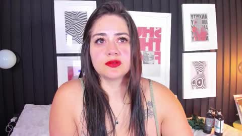 Nahomi  online show from February 13, 10:44 am