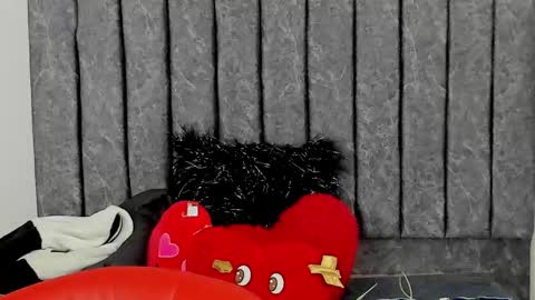 Snapshot of nahomy04 chatting on February 2, 12:48 pm Nahomy online show from February 2, 12:48 pm