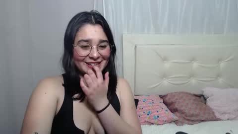 Nahomy online show from December 12, 7:59 pm