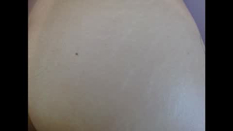 Snapshot of nahomy_rain chatting on March 10, 3:11 am online show from March 10, 3:11 am