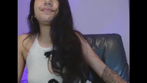 Snapshot of nahomy_rain chatting on March 13, 3:02 am online show from March 13, 3:02 am