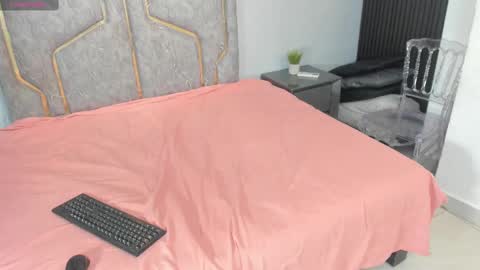 nahomycarterr online show from October 3, 7:55 pm