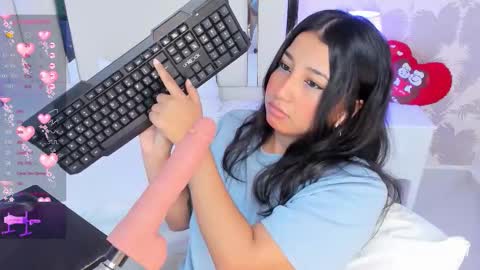 Snapshot of nahomyroberts chatting on November 12, 12:38 pm Nahomy Roberts online show from November 12, 12:38 pm