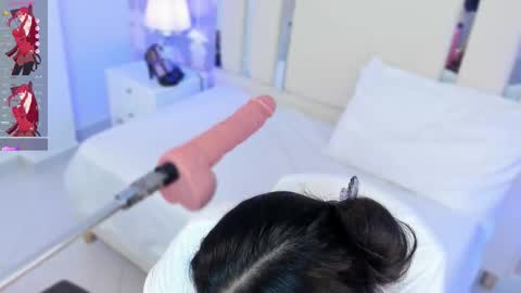 Snapshot of nahomyroberts chatting on February 7, 8:40 am Nahomy Roberts online show from February 7, 8:40 am