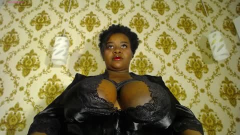 Snapshot of nahybig_boobs chatting on April 2, 12:25 pm Karatbby online show from April 2, 12:25 pm