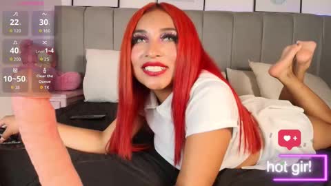 Naia online show from November 15, 7:54 pm