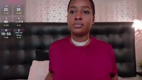 Snapshot of naiaramasson_ chatting on April 16, 1:12 pm naiaramasson_ online show from April 16, 1:12 pm