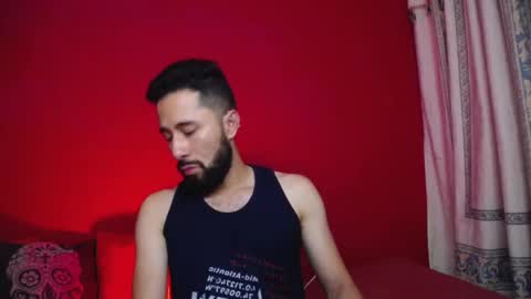 Snapshot of nainpaulo chatting on December 14, 12:43 pm nainpaulo online show from December 14, 12:43 pm