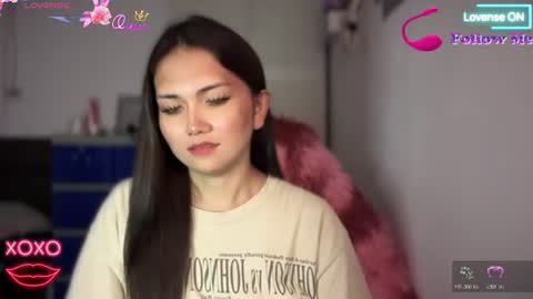 MARY MAE online show from June 17, 1:41 am