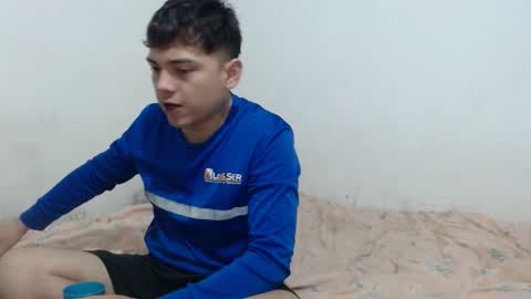 naisha and axel2 online show from October 2, 5:14 am