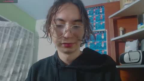 NAJI  online show from February 11, 4:23 pm