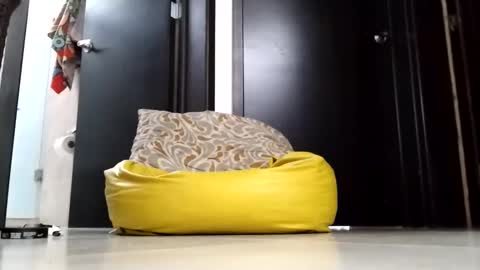 Snapshot of nak3d_lif3 chatting on April 1, 12:11 am nak3d_lif3 online show from April 1, 12:11 am