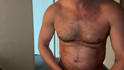 naked_dude25 online show from December 4, 2:43 am