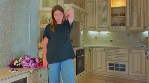 Snapshot of nakeshaskea chatting on November 4, 1:21 pm Call me Lee online show from November 4, 1:21 pm