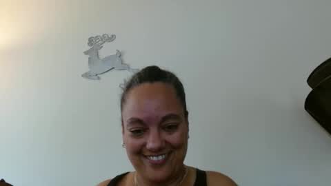 Snapshot of nala_thickk chatting on February 3, 5:14 pm Nala Thickk online show from February 3, 5:14 pm