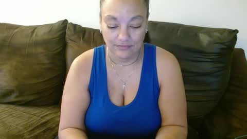 Snapshot of nala_thickk chatting on February 4, 2:10 pm Nala Thickk online show from February 4, 2:10 pm