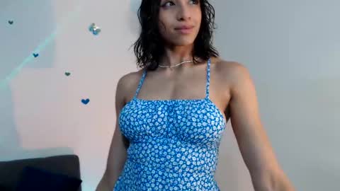 Snapshot of nale4u chatting on November 5, 4:23 am Nale Next Stream on November 6th at 2230pm CT online show from November 5, 4:23 am