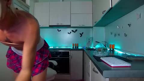 Nally online show from November 4, 1:16 am