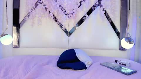 nallymax1 online show from March 6, 7:16 am