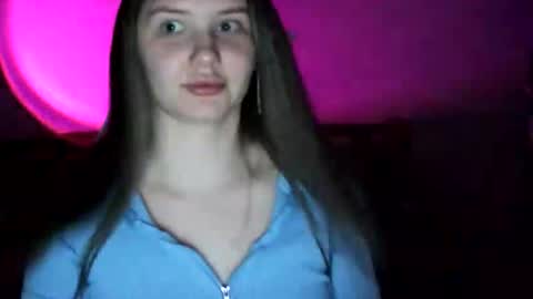 Snapshot of nalorine chatting on March 31, 3:01 pm Lola online show from March 31, 3:01 pm