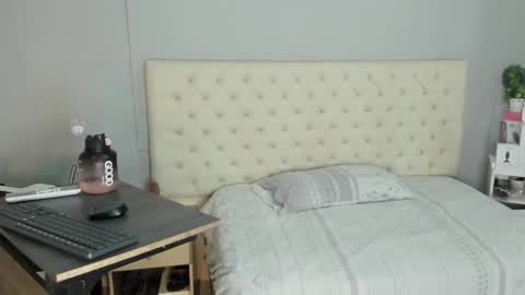 nami_sam online show from October 9, 12:14 pm