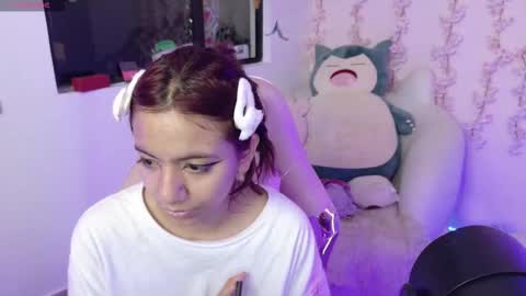 nami_usagi online show from March 9, 7:07 pm