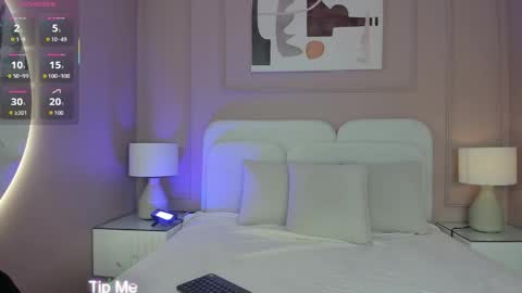 Namii Dexter  online show from April 4, 6:16 pm