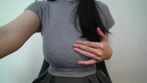 Snapshot of namimilk chatting on December 19, 1:45 am namimilk online show from December 19, 1:45 am