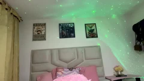 NamiThompson online show from September 12, 12:22 am