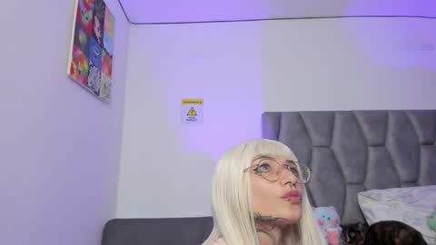 Snapshot of namtarak4 chatting on March 18, 2:58 am namtarak4 online show from March 18, 2:58 am