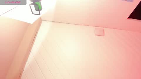 Nana online show from March 22, 3:21 am