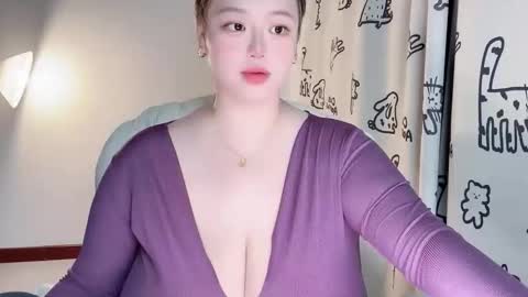 nanabigbobo online show from October 12, 4:50 pm