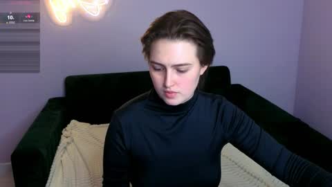 Snapshot of nanami_v02 chatting on April 7, 8:42 pm Maeve online show from April 7, 8:42 pm