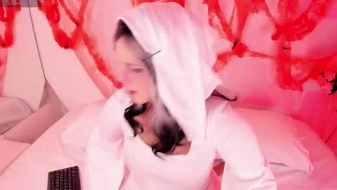 Snapshot of nanaosaky chatting on October 31, 11:55 am NanaOsaky online show from October 31, 11:55 am