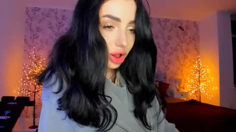Snapshot of nancy_lovee__ chatting on February 21, 4:30 pm nancy_lovee__ online show from February 21, 4:30 pm