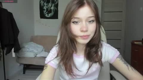 Snapshot of nancy_ston chatting on June 21, 1:35 pm Nancy online show from June 21, 1:35 pm