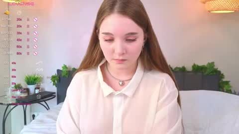 Snapshot of nancycaseys chatting on September 22, 5:09 am Luna online show from September 22, 5:09 am