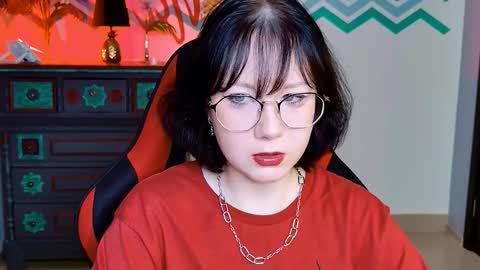 nancymartinez online show from October 14, 9:10 am