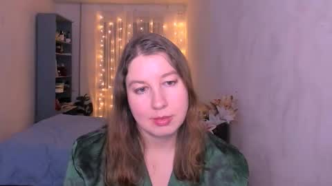 Nancy online show from December 14, 7:51 pm