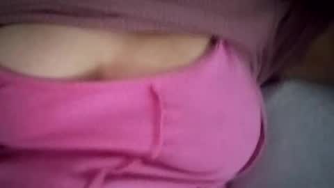 Snapshot of nancyybonita chatting on December 23, 11:47 am nancyybonita online show from December 23, 11:47 am