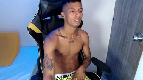 Snapshot of nando_col chatting on October 4, 2:48 pm nando_col online show from October 4, 2:48 pm